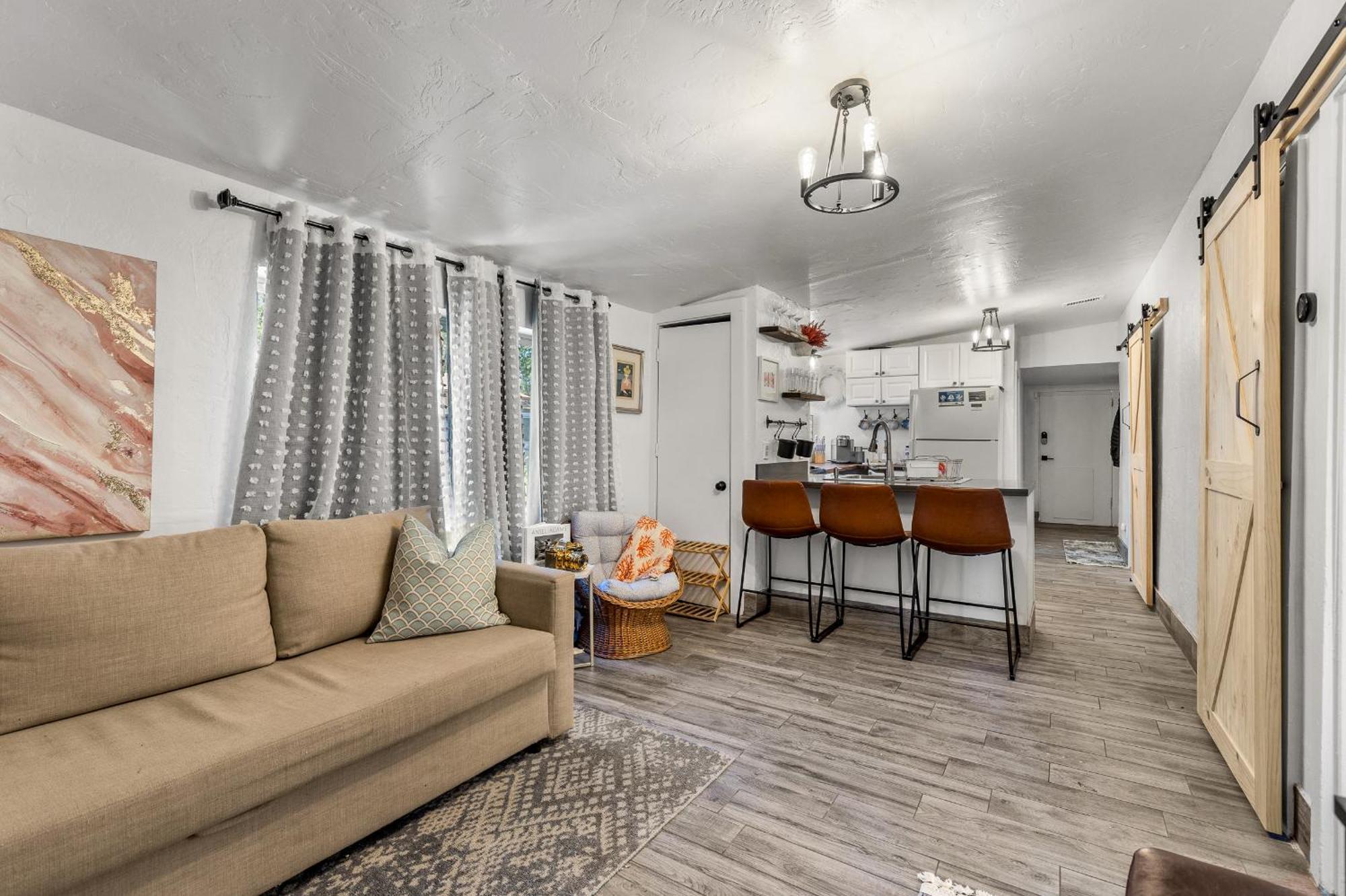 5 Minute Walking To Downtown, Nau, Coffee Shops, Shopping, Parks And More! Flagstaff Buitenkant foto
